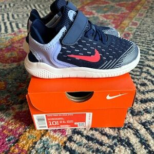 Nike Free Run toddler shoe